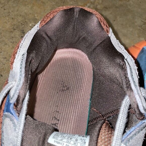 Yeezy 500 Enflame Sneaker by Adidas Mens Size 8.5 GZ5541 2021 - Picture 13 of 13